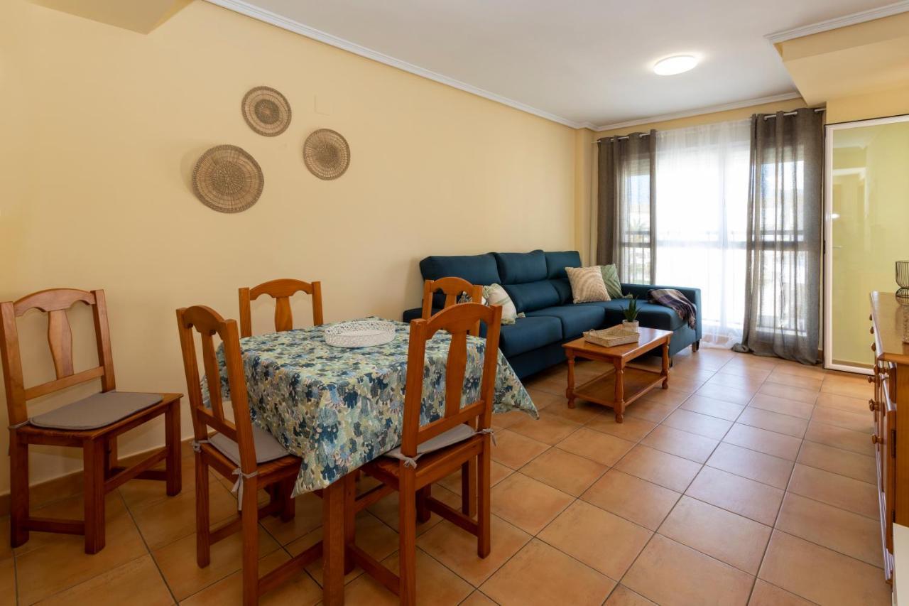 Aquamarina, 2 Dormitorios, By Bookindenia Apartament
