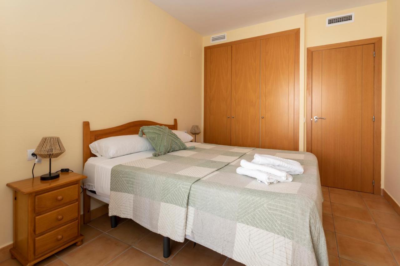 Apartment Aquamarina, 2 Dormitorios, By Bookindenia